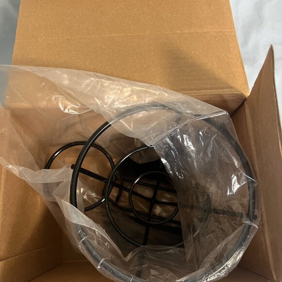 3/$15 New In Box The Fry Stand Metal Wire French Fry Stand - Picture 6 of 6